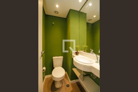 Lavabo de apartamento à venda com 1 quarto, 57m² em Vila Madalena, São Paulo