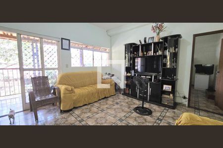 Casa à venda com 2 quartos, 280m² em Aeronautas, Lagoa Santa