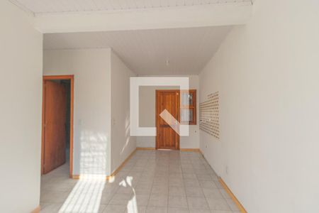 Sala/Cozinha de casa para alugar com 2 quartos, 42m² em Guajuviras, Canoas