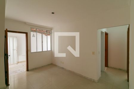 Apartamento à venda com 3 quartos, 112m² em Planalto, Belo Horizonte