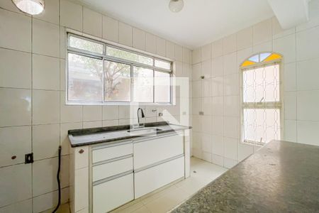 Cozinha de casa à venda com 3 quartos, 250m² em Vila Osasco, Osasco