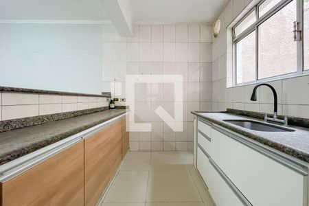 Cozinha de casa à venda com 3 quartos, 250m² em Vila Osasco, Osasco