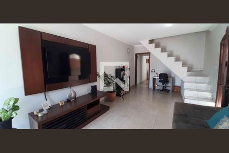 Casa à venda com 3 quartos, 250m² em Vila Osasco, Osasco