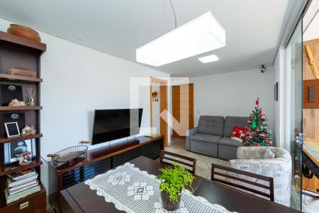 Sala de apartamento à venda com 3 quartos, 72m² em Serra, Belo Horizonte