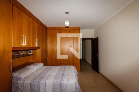 Suíte  de casa à venda com 4 quartos, 160m² em Jardim Peri, São Paulo