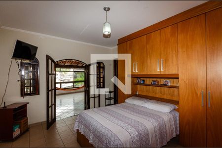 Suíte  de casa à venda com 4 quartos, 160m² em Jardim Peri, São Paulo