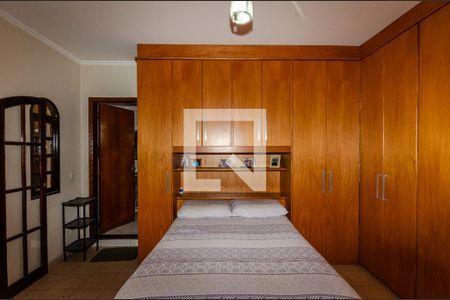 Suíte  de casa à venda com 4 quartos, 160m² em Jardim Peri, São Paulo