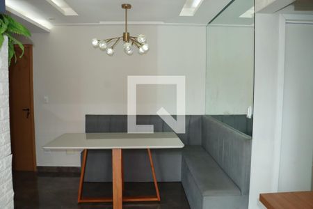 Apartamento para alugar com 2 quartos, 52m² em Jardim Mimas, Embu das Artes