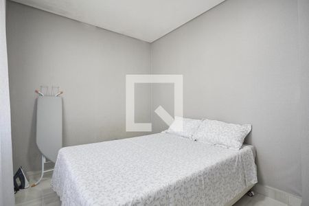 Quarto 1 de apartamento para alugar com 2 quartos, 99m² em Parque da Fonte, São José dos Pinhais