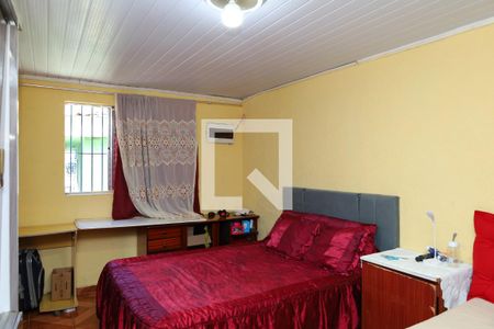 Quarto 2 de casa para alugar com 2 quartos, 120m² em Vila Nova Curuca, São Paulo