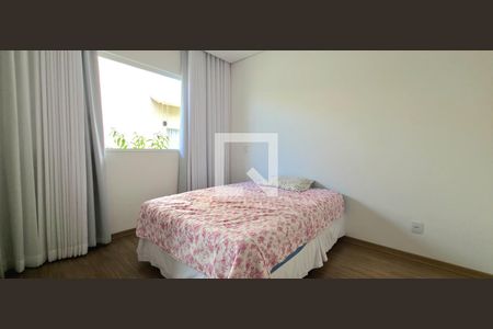 Casa de Condomínio à venda com 3 quartos, 190m² em Sobradinho, Lagoa Santa