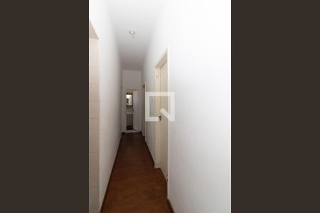 Corredor de apartamento para alugar com 3 quartos, 80m² em Cavalcanti, Rio de Janeiro