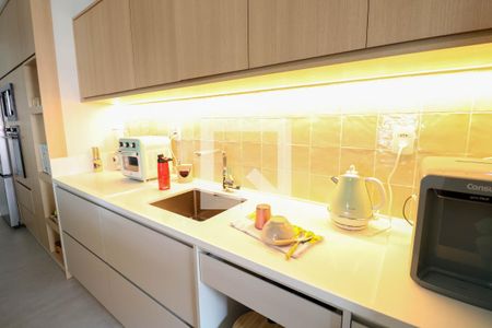 Apartamento à venda com 2 quartos, 105m² em Jardim das Acacias, São Paulo