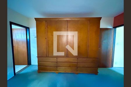 Quarto Suíte 1 de casa para alugar com 2 quartos, 110m² em Vila Barros, Guarulhos