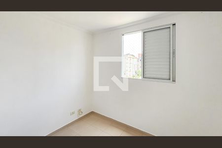 Quarto 2 de apartamento para alugar com 2 quartos, 54m² em Jardim Santa Tereza, Carapicuíba
