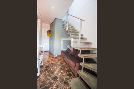 Sala 1 de casa para alugar com 2 quartos, 120m² em Jardim Maria Luiza, Taboão da Serra