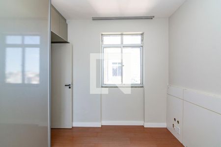Suíte de apartamento para alugar com 3 quartos, 83m² em Buritis, Belo Horizonte