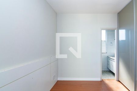 Suíte de apartamento para alugar com 3 quartos, 83m² em Buritis, Belo Horizonte