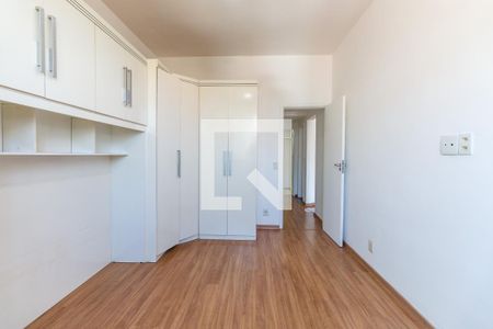Quarto 1 de apartamento à venda com 2 quartos, 60m² em Grajaú, Rio de Janeiro