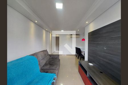 Sala de apartamento para alugar com 3 quartos, 75m² em Jardim Consorcio, São Paulo