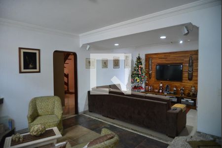 Sala de casa à venda com 3 quartos, 230m² em Vila Homero Thon, Santo André
