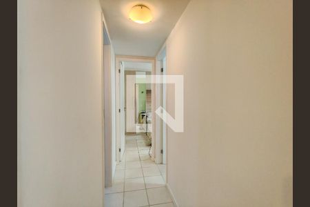Corredor de apartamento à venda com 2 quartos, 60m² em Vila Isabel, Rio de Janeiro
