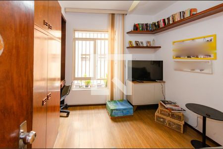 Quarto 1 de apartamento à venda com 3 quartos, 110m² em Coração Eucarístico, Belo Horizonte