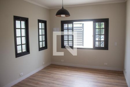 Sala de casa para alugar com 3 quartos, 180m² em Suíssa, Ribeirão Pires