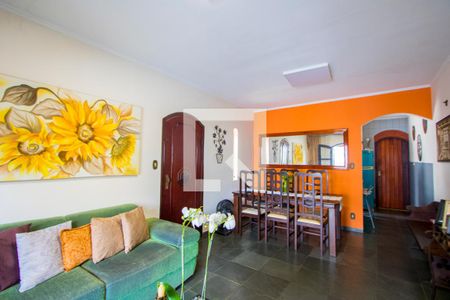 Casa à venda com 4 quartos, 200m² em Vila Scarpelli, Santo André