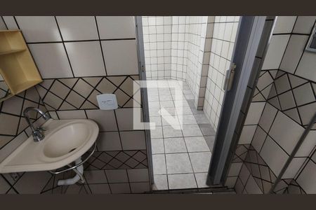 Banheiro de casa para alugar com 1 quarto, 50m² em Jardim Ipanema, Ferraz de Vasconcelos