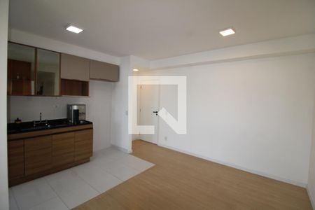Sala / Cozinha de apartamento para alugar com 2 quartos, 64m² em Parada Inglesa, São Paulo
