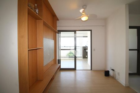 Sala / Cozinha de apartamento para alugar com 2 quartos, 64m² em Parada Inglesa, São Paulo