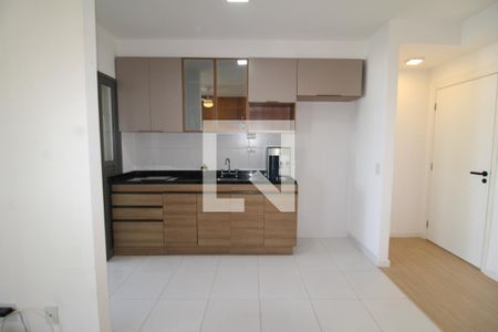 Sala / Cozinha de apartamento para alugar com 2 quartos, 64m² em Parada Inglesa, São Paulo