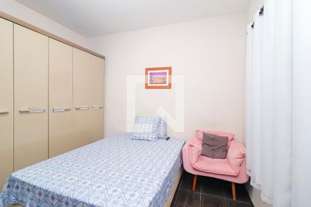 Quarto 1 de casa para alugar com 2 quartos, 149m² em Parque Guarani, São Paulo