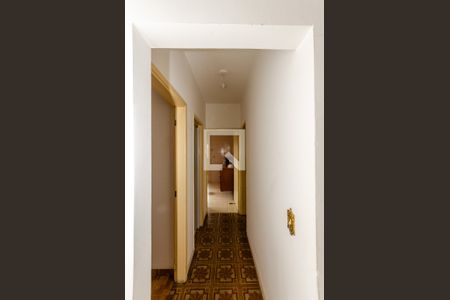 Corredor  de casa à venda com 4 quartos, 98m² em Vila Bancaria Munhoz, São Paulo