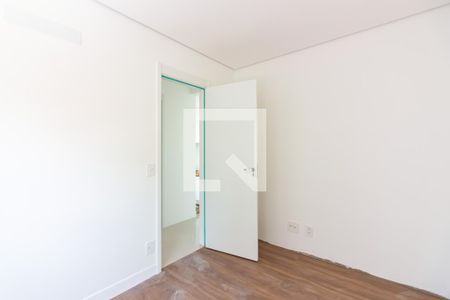 Quarto  de apartamento para alugar com 2 quartos, 77m² em Vila Osasco, Osasco