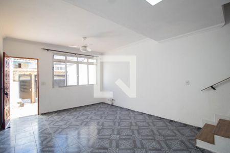 Casa para alugar com 3 quartos, 112m² em Chácara Inglesa, São Paulo