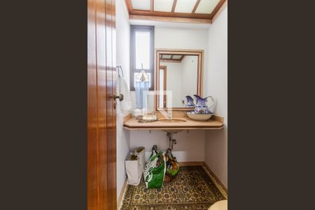 Lavabo da Sala 1 de apartamento para alugar com 4 quartos, 200m² em Lourdes, Belo Horizonte
