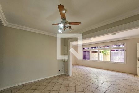 Sala de casa para alugar com 4 quartos, 200m² em Jardim Santa Maria, Guarujá