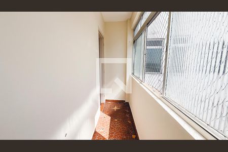 Área de Serviço de apartamento para alugar com 2 quartos, 86m² em Santa Teresinha, São Paulo