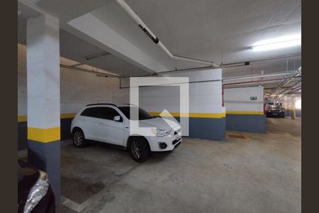 2 Vagas Fixas Cobertas  de apartamento para alugar com 2 quartos, 67m² em Aclimação, São Paulo