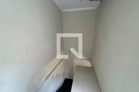Corredor de casa para alugar com 2 quartos, 50m² em Vila Leopoldina, Duque de Caxias