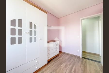 Quarto 2 de apartamento para alugar com 2 quartos, 48m² em Novo Osasco, Osasco