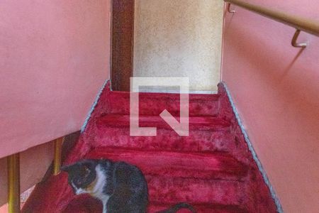 Escada  de casa à venda com 4 quartos, 300m² em Centro, Diadema