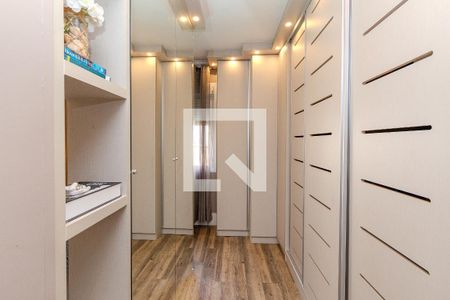 Suíte de apartamento à venda com 3 quartos, 200m² em Santana, Porto Alegre