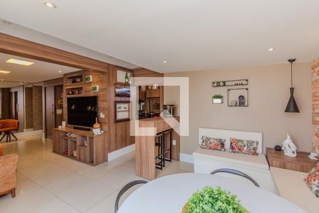 Sala de apartamento à venda com 3 quartos, 200m² em Santana, Porto Alegre