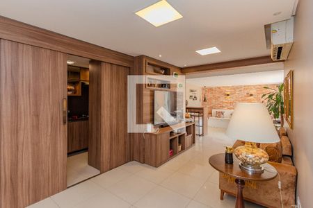 Sala de apartamento à venda com 3 quartos, 200m² em Santana, Porto Alegre