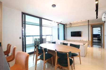 Sala de apartamento para alugar com 3 quartos, 151m² em Jardim Karaíba, Uberlândia