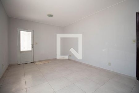 Sala 1 de casa para alugar com 4 quartos, 270m² em Qse 8, Brasília