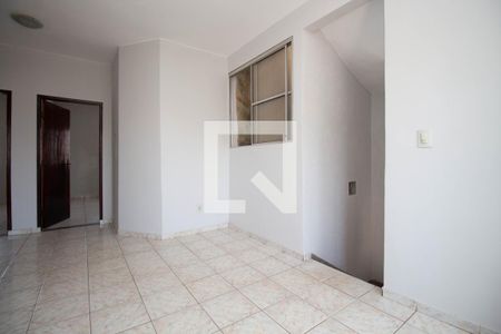 Sala 3 de casa para alugar com 4 quartos, 270m² em Qse 8, Brasília